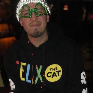 Meet your Posher, Sidney